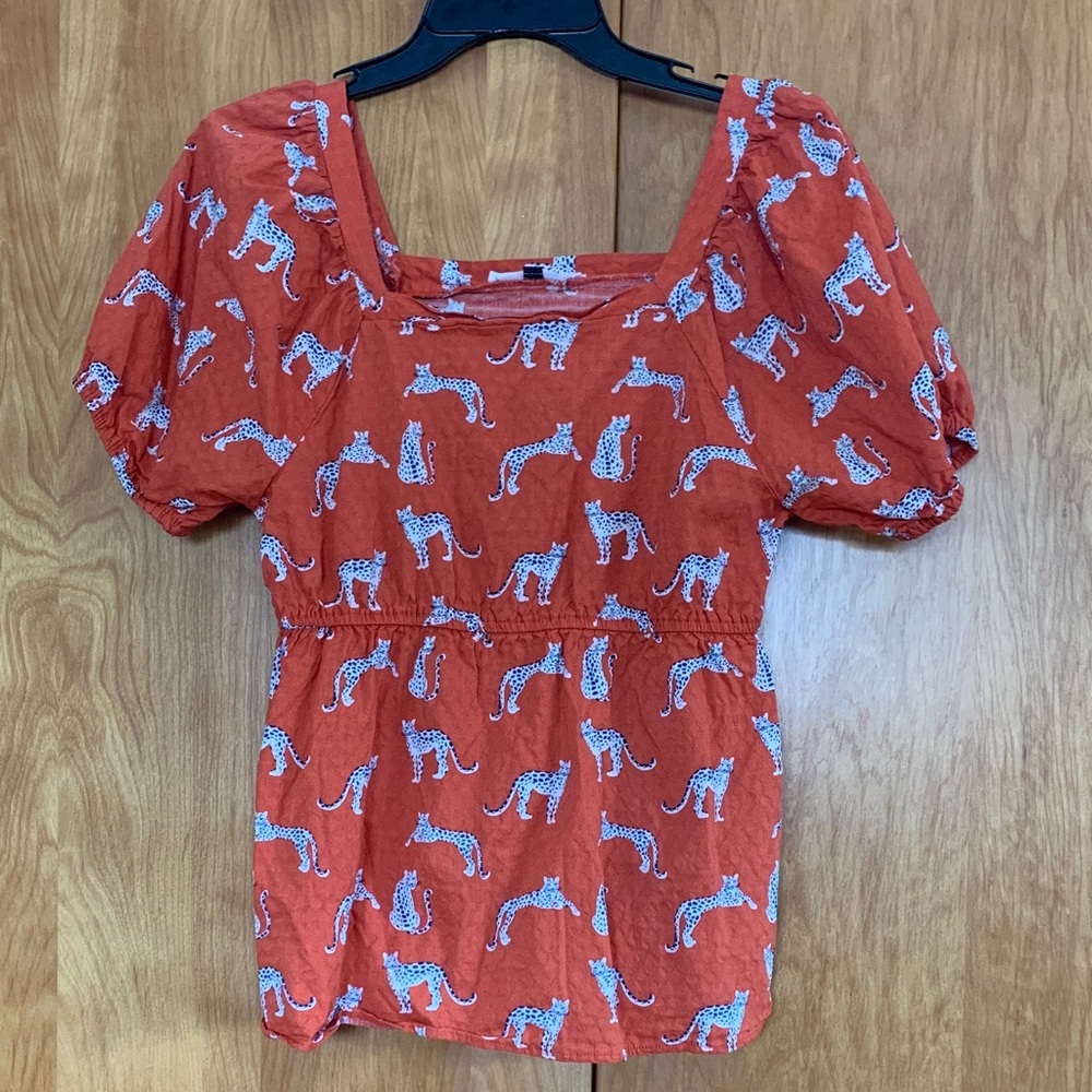 Michelle McDowell Square-Neck Puff Sleeve textured Babydoll top w/ cheetahs Sz S